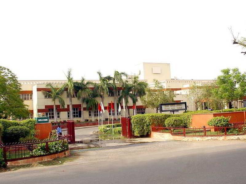 Hotel Yamuna View Агра Экстерьер фото