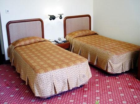 Hotel Yamuna View Агра Номер фото