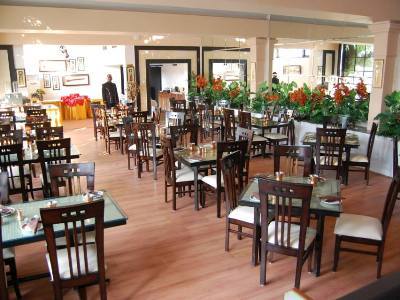 Hotel Yamuna View Агра Экстерьер фото